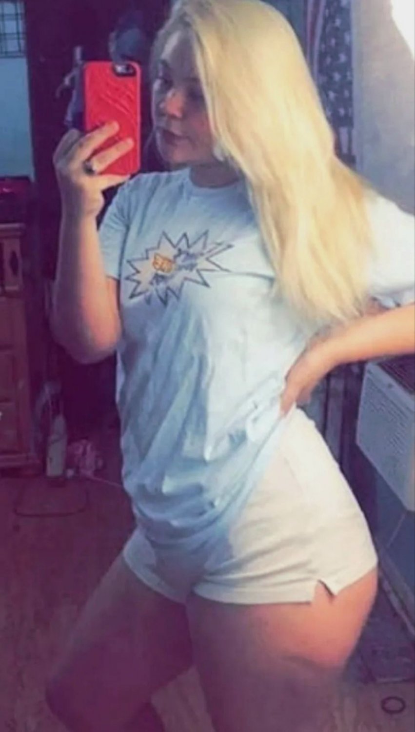 Slut Charlotte wants to become a famous slut. Help her out and save & repost 😈 #g7NxtjoY