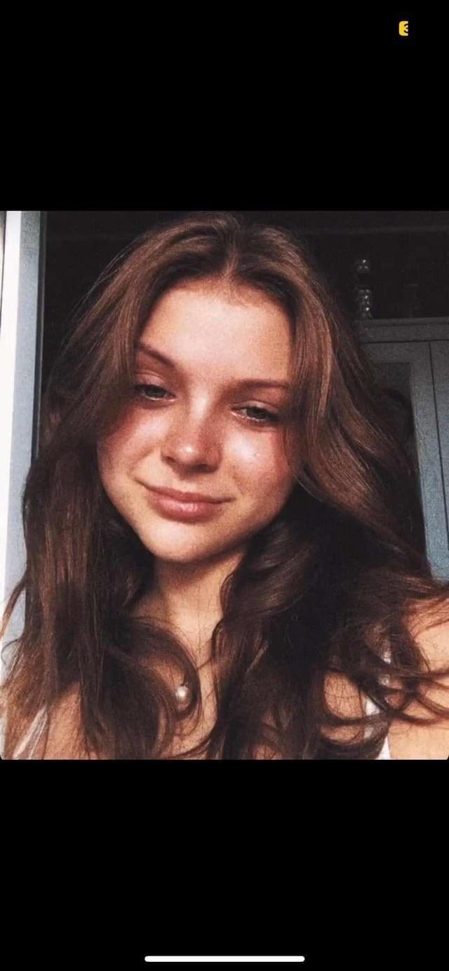 Pretty julia #4VmbFNhc